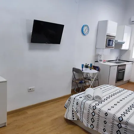 Appartamento Loft Puerta De Sol Madrid Esterno foto